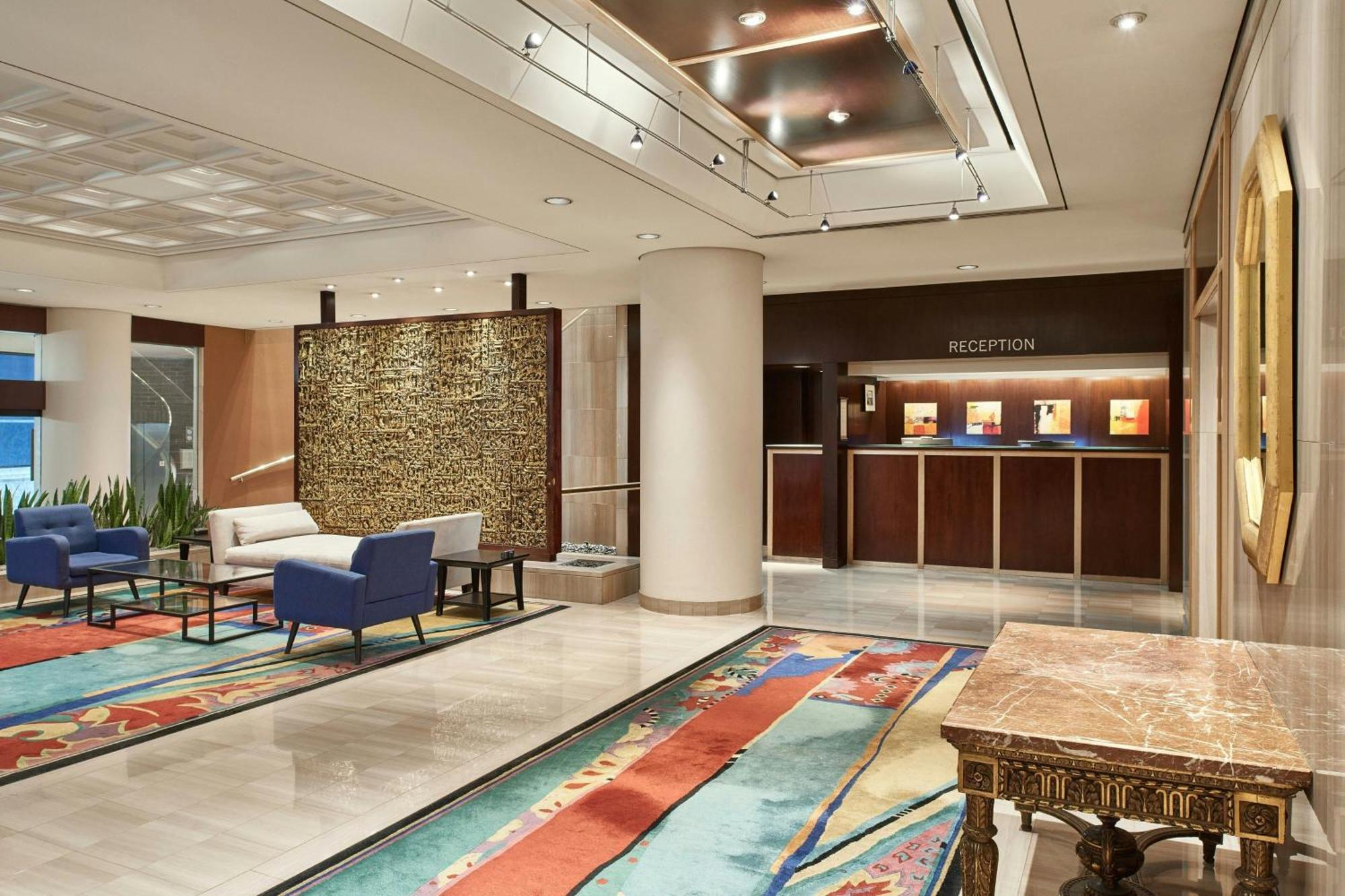 Metropolitan Hotel Ванкувер Экстерьер фото