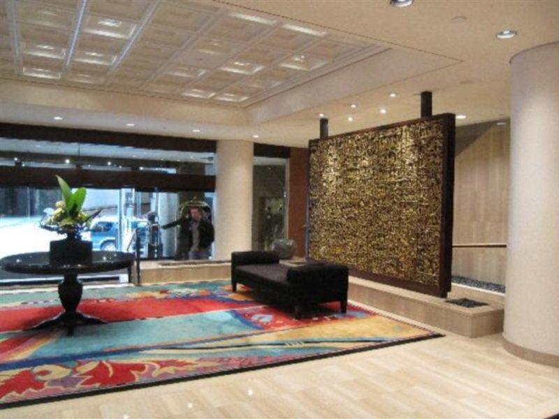 Metropolitan Hotel Ванкувер Экстерьер фото