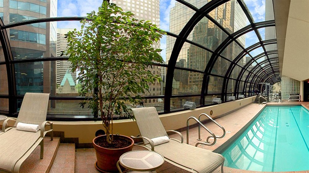 Metropolitan Hotel Ванкувер Экстерьер фото